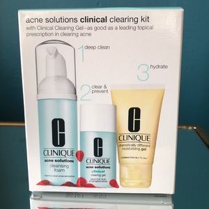 Clinique Acne Solutions Clinical Clearing Kit